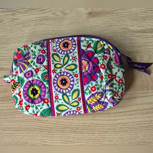 Vera Bradley La Viva Vera Cosmetic Bag 8"×6" - Picture 3 of 10